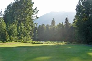 Chateau Whistler 17th Approach